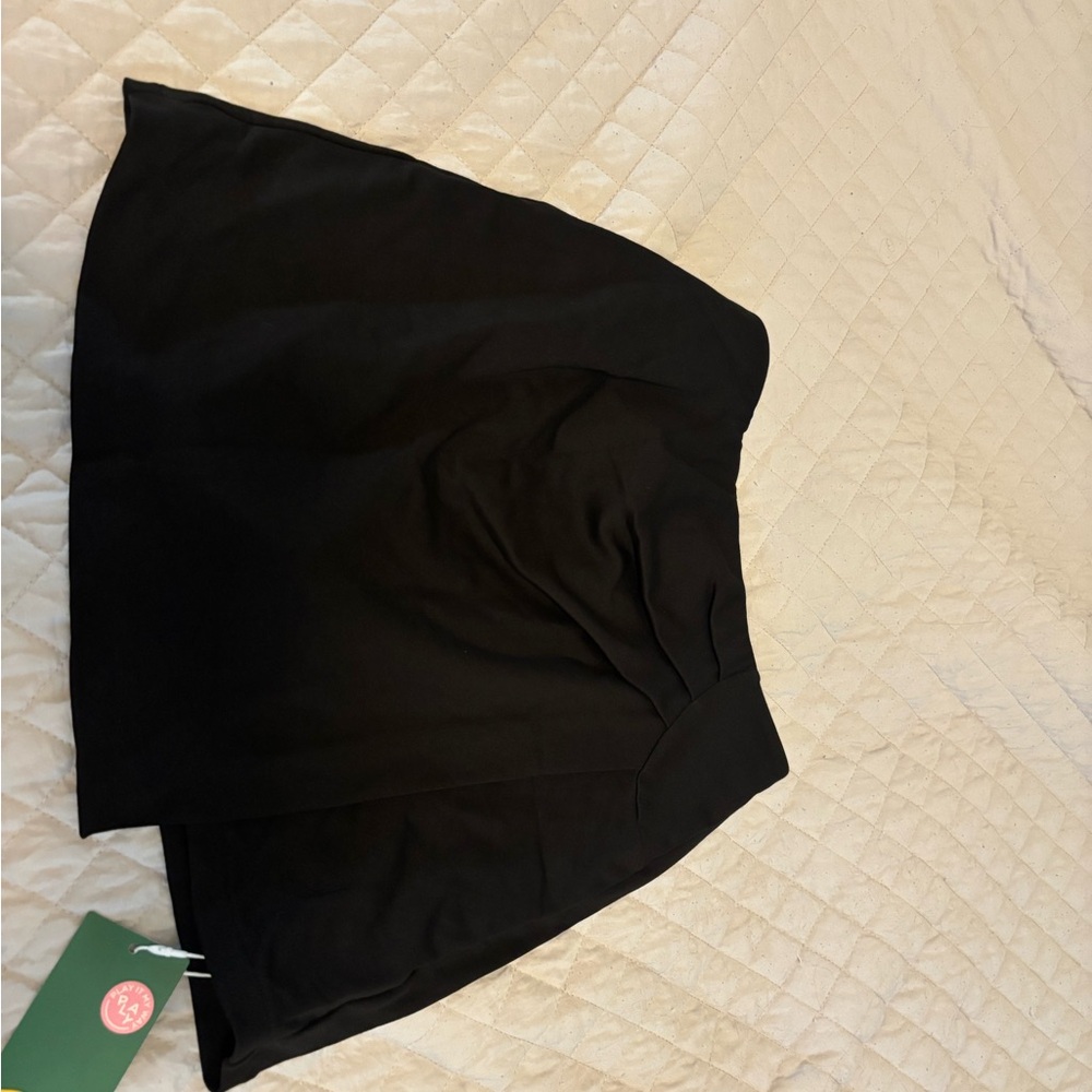 HALARA Classic Black Garment